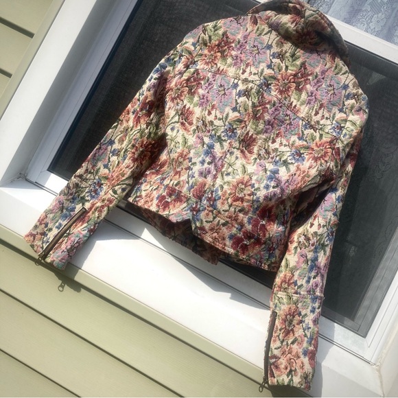 Free People floral tapestry moto style jacket size 2 - Picture 11 of 15